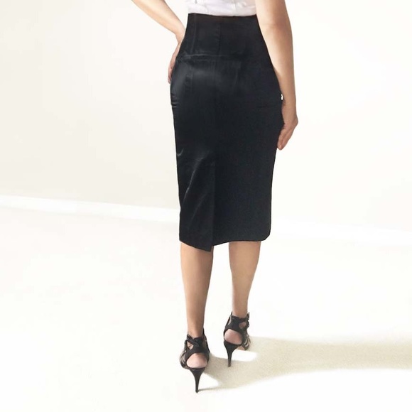 McQ by ALEXANDER McQUEEN High-Waist Corset Pencil Skirt - Picture 12 of 14
